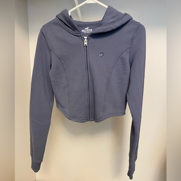 NWT Hollister Cropped Zipup Hoddie - Picture 1 of 5